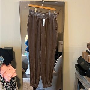 Banana Republic Brown Elastic Waist Pull-On Pants